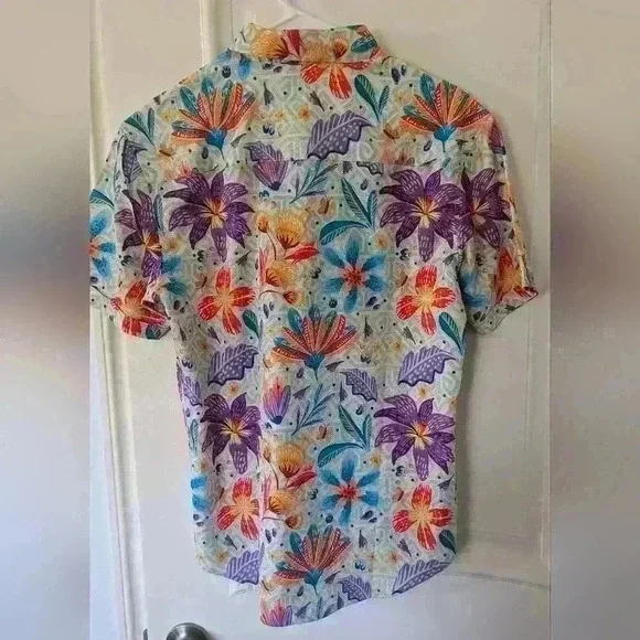 Disney Park Candy Button Up Short Sleeve Shirt Men's Small Design from Encanto - Picture 2 of 7